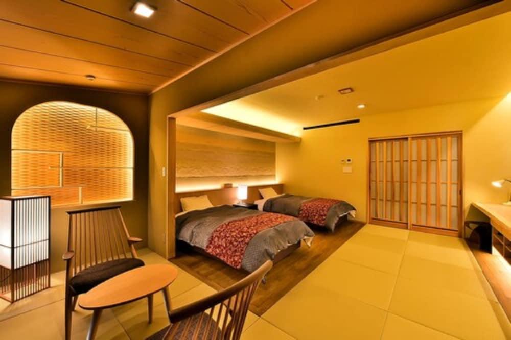 Senjukaku Hotel Яманучи Екстериор снимка
