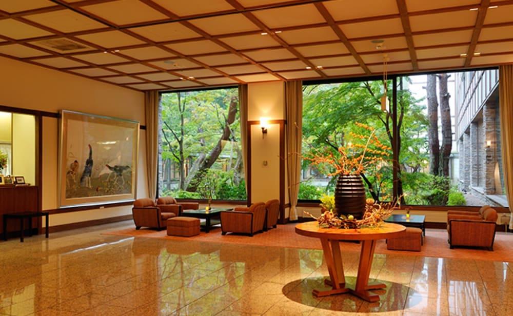 Senjukaku Hotel Яманучи Екстериор снимка