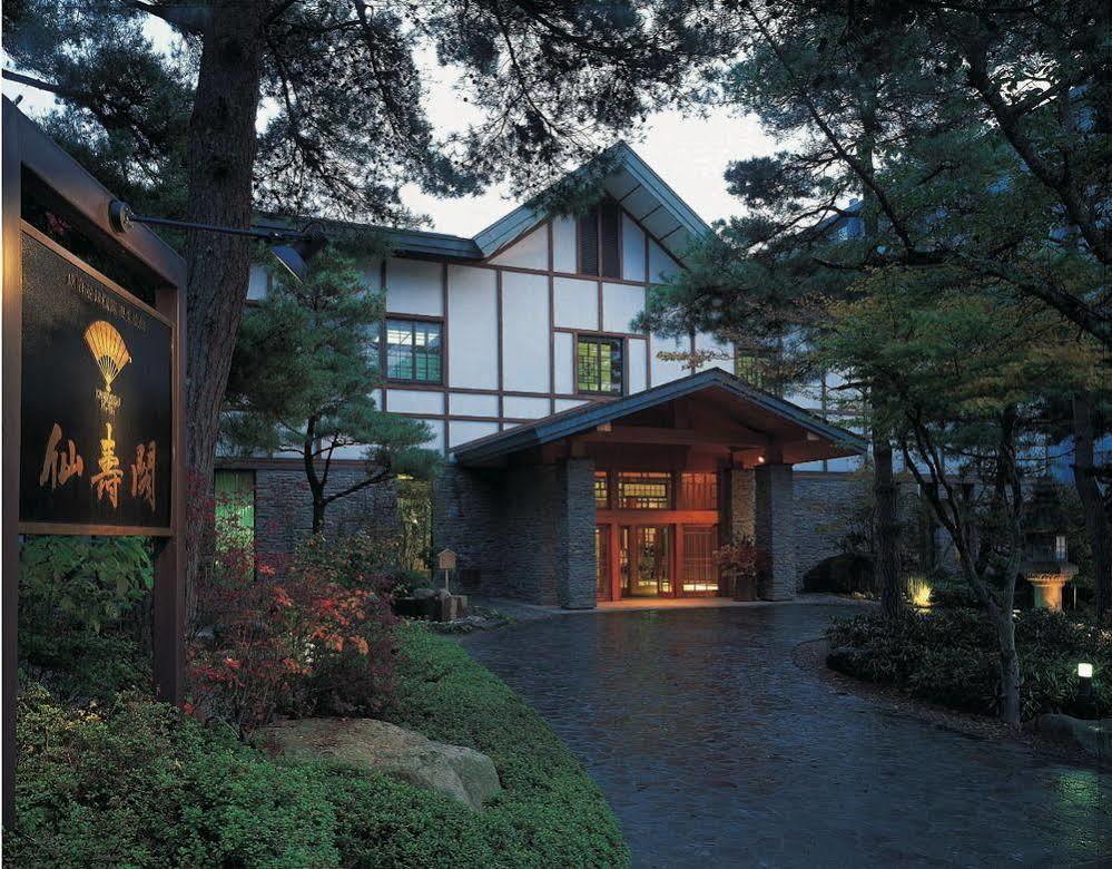 Senjukaku Hotel Яманучи Екстериор снимка